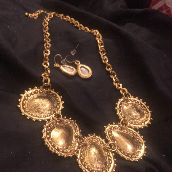 Necklace. Big rhinestone with earrings. - Picture 6 of 7